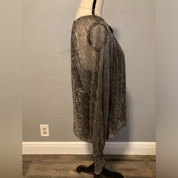 Sanctaury Gold Shimmery Long Sleeve Blouse - Picture 6 of 9